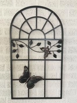 Metalen venster - vlinder - oud bruin - rustieke decoratie